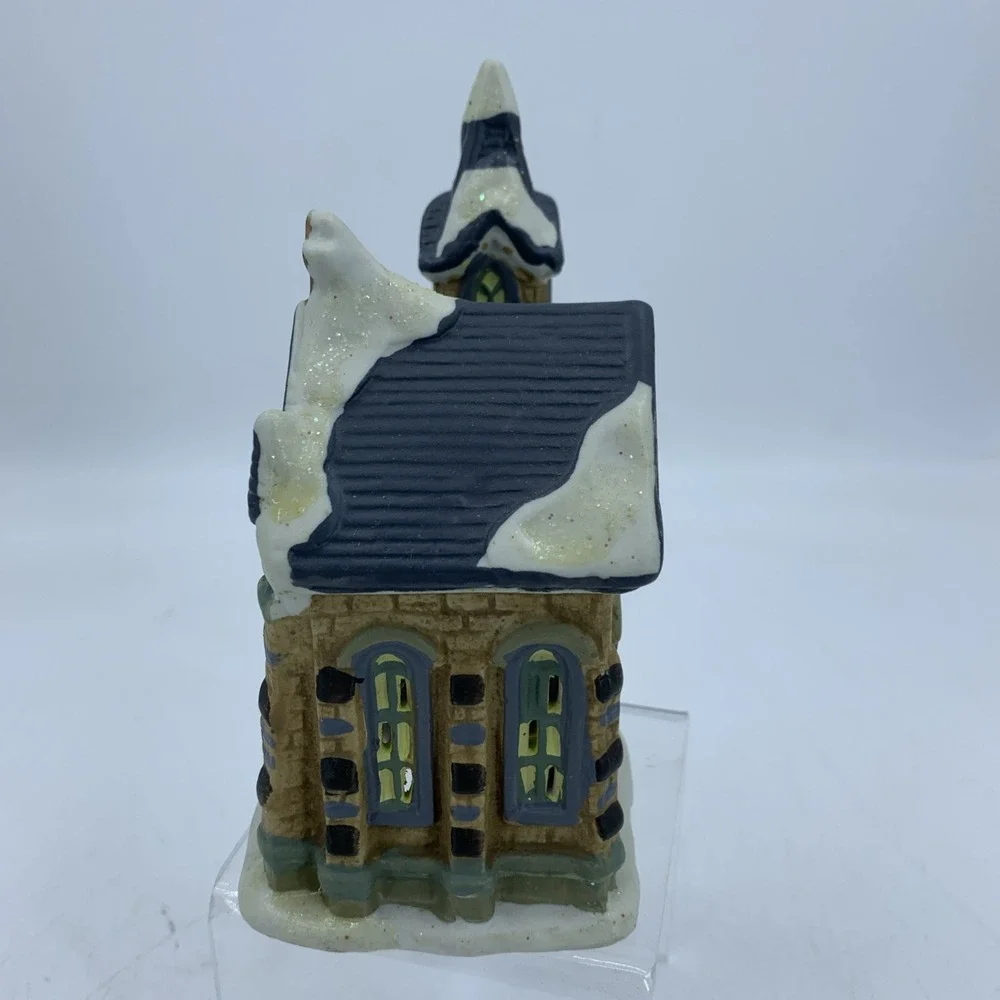 Vintage 2001 Cobblestone Corners Christmas Village‎ Tabernacle Dollar Tree